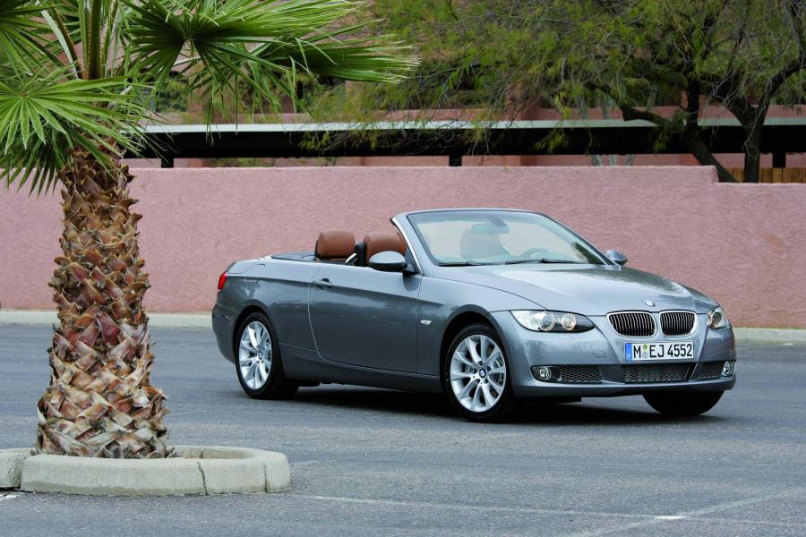  BMW 3-Series Convertible 2007 года  (фото 28 из 239)